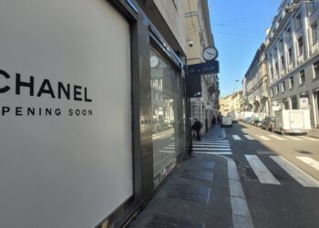 Chanel approda in via Montenapoleone. Maxi store accanto a Gucci