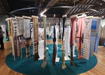 Feel the Yarn ‘behind the stage’ esplora il dietro le quinte della maglieria italiana