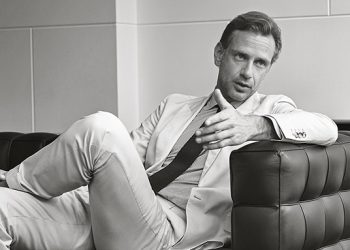 Larusmiani riposiziona la storica boutique nel Quadrilatero
