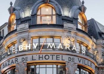Galeries Lafayette verso la cessione dello storico magazzino Bhv a Parigi