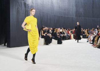 Ferragamo, nei 12 mesi utili in calo a 65 mln. Ottimismo sul 2023