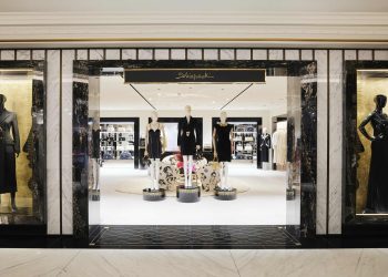 Schiaparelli apre il primo flagship inglese da Harrods