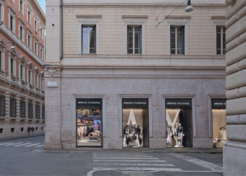 Apre il primo store Armani Exchange su strada a Roma