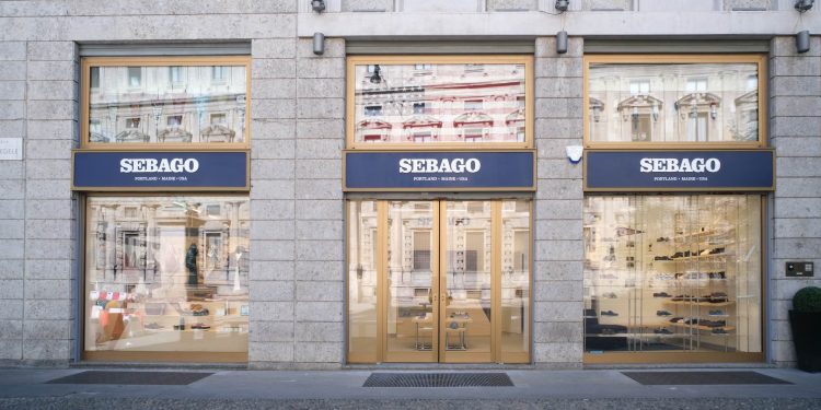 Sebago sceglie piazza San Fedele per il primo negozio milanese