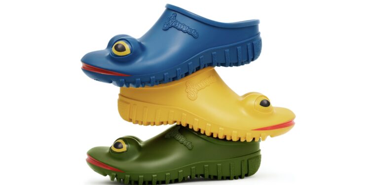 Jw Anderson si allea con lo specialist Wellipets per le frog loafer