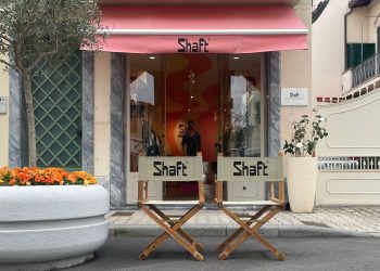 Shaft Jeans sceglie Forte dei Marmi per il debutto retail