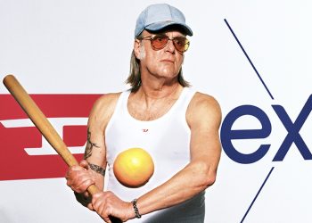 Il messaggio di sex positivity di Diesel e Durex approda nei negozi