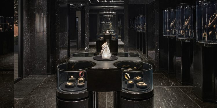 Dolce&Gabbana apre la prima boutique di fine jewelry a Milano