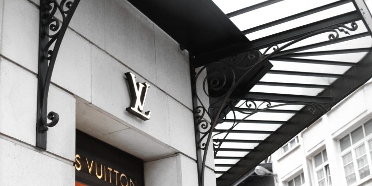 L’Europa cavalca la ripresa degli opening dei luxury store (+77%)