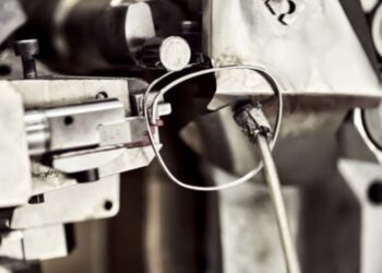 Stabilimento di Safilo: si amplia la rosa di interessati ai dipendenti