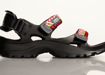 Lanvin torna a fare squadra con Suicoke per l’estate