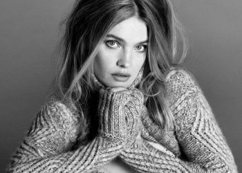 Natalia Vodianova è il volto della nuova campagna di Ermanno Scervino