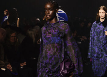 La fashion week di Londra si aggrappa a Burberry e Jw Anderson