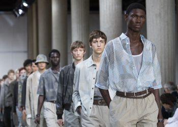 Hermès sfiora i 6,7 mld nell’H1. Balzo superiore al 20% in tutti i mercati
