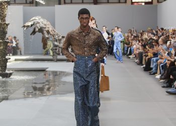 Lyst ‘incorona’ Loewe brand più in voga del momento