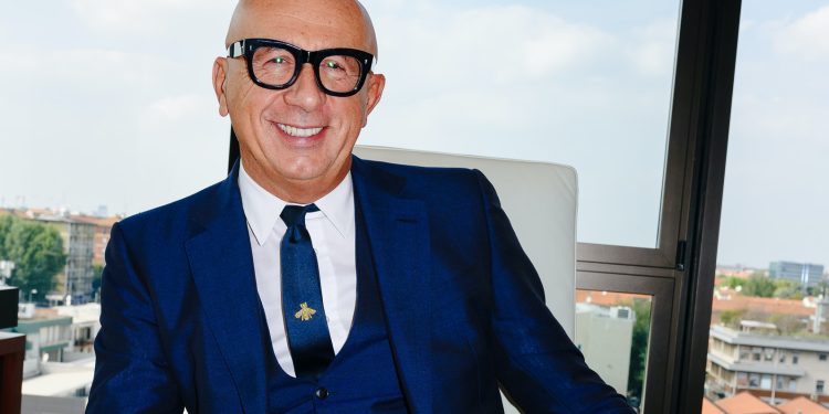 Volge al termine ‘l’era Bizzarri’. Il prossimo settembre lascerà Gucci