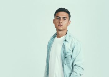 Replay rafforza il legame con il calcio: Paulo Dybala nuovo brand ambassador