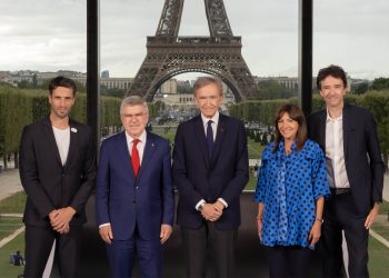 Lvmh ‘vince’ le Olimpiadi di Parigi 2024. Il colosso del lusso sarà premium partner