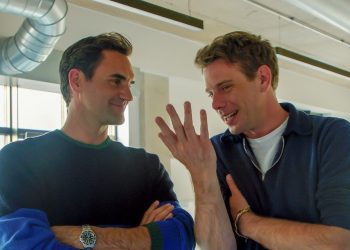 Roger Federer firma la sua prima collezione Uniqlo