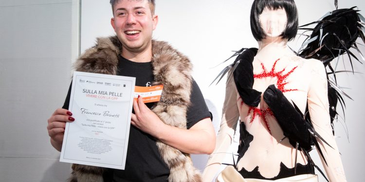 Accademia del Lusso, sfilata ispirata alla ‘Unwearable Collection’