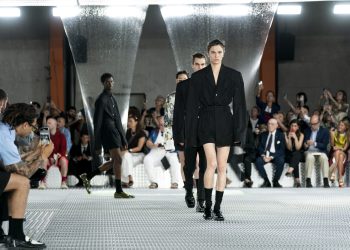 Prada saluta Fabio Zambernardi. Il design director lascia il gruppo dopo 40 anni