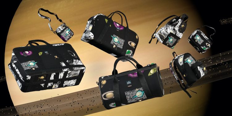 Vivienne Westwood rinnova la collaborazione con Eastpak
