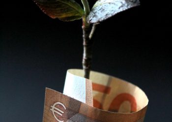Gli Obiettivi Esg fanno lievitare i compensi dei manager in Italia