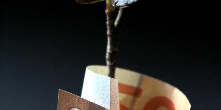 Gli Obiettivi Esg fanno lievitare i compensi dei manager in Italia