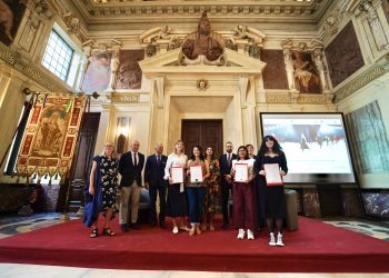Ferragamo investe sul futuro dei giovani con quattro borse di studio