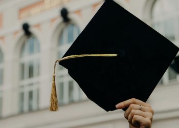 Kering supporta un nuovo master con Università Bocconi e Politecnico di Milano