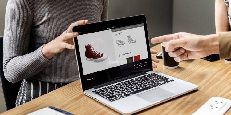 Tailoor: la piattaforma AI phygital 3D per vendere prodotti su misura