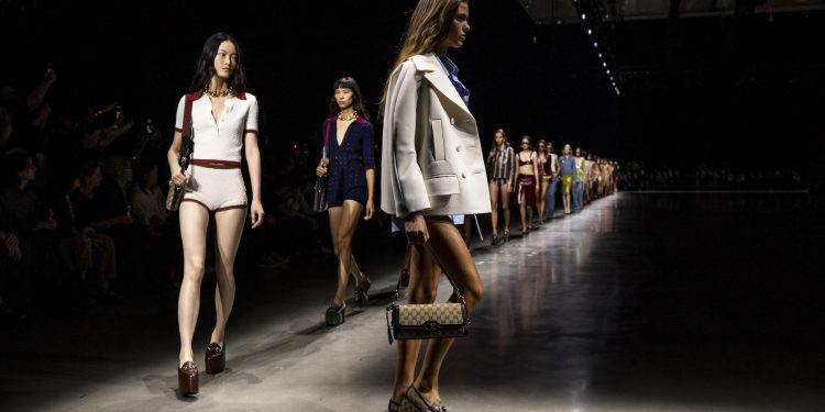 Trasloco per Gucci: l’ufficio stile passa da Roma a Milano