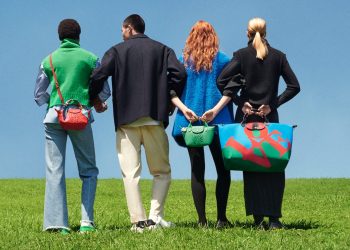 L’amore di Robert Indiana colora ‘Le Pliage’ di Longchamp