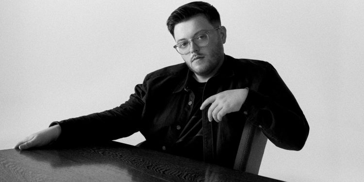Steven Stokey-Daley sarà guest designer di Pitti Uomo 105