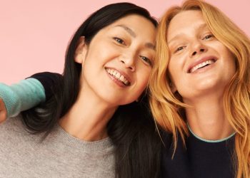 Fast Retailing, nel 2023 utili a +28%. Supera consensus degli analisti