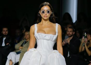 Sprint double digit di Vivienne Westwood: nel 2023 sfiora i 200 milioni