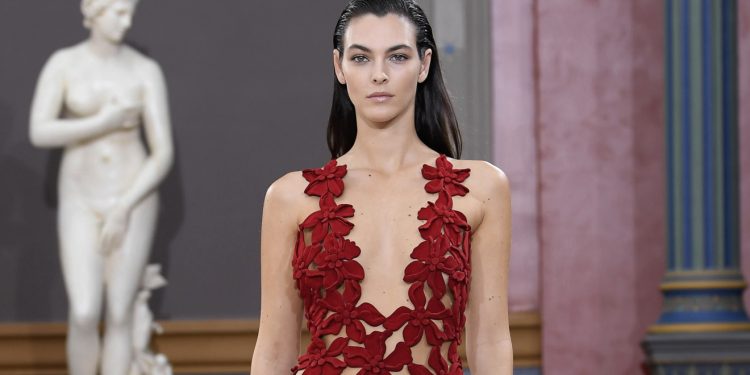 Valentino Vintage, la fase finale coinvolge le scuole di moda