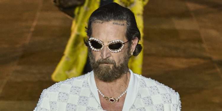 Maison in cerca di co-autore. Stefano Pilati è il nuovo ‘friend of Fendi’