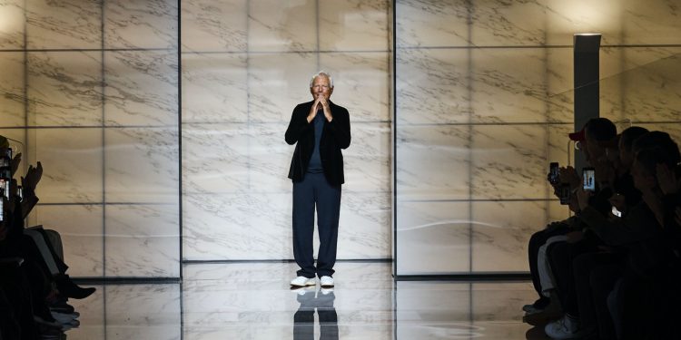 Nel futuro di Armani anche l’ipotesi Borsa. Dettagli sullo statuto