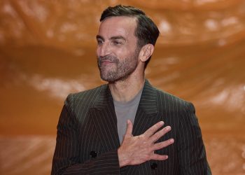 Louis Vuitton rinnova la fiducia a Ghesquière: al timone del womenswear per altri 5 anni