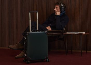 Lo stile di Slowear viaggia insieme a Globe-Trotter