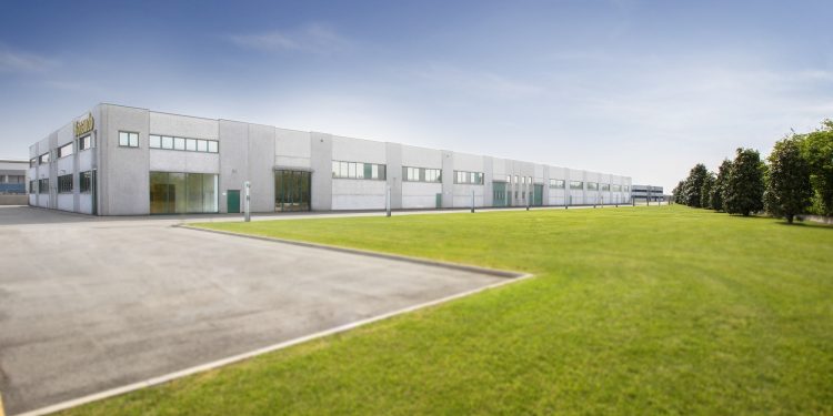 Bonaudo festeggia il centenario nel segno della concia green