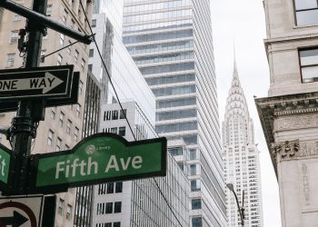 Prada, 425 mln $ per il building della boutique sulla Fifth Avenue