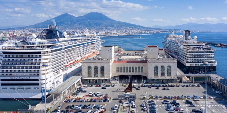 Oniverse lancia un digital hub it a Napoli