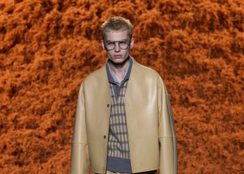 Gruppo Zegna, nel 2023 i ricavi salgono a 1,9 mld (+27%). La spinta arriva dal Nord America