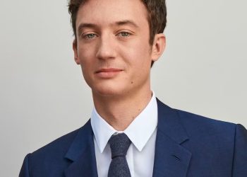 Lvmh, Frédéric Arnault nominato CEO della divisione orologi