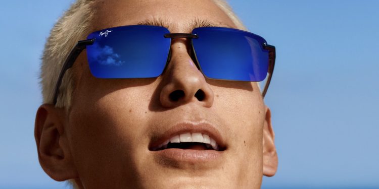 L’attore Evan Mock interpreta la svolta di Maui Jim