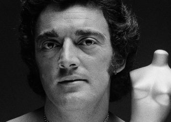 La Fondazione Museo del Tessuto di Prato celebra Walter Albini
