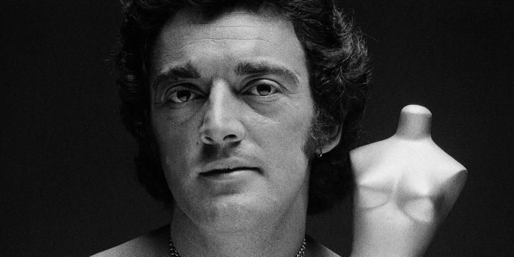 La Fondazione Museo del Tessuto di Prato celebra Walter Albini