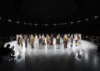 Colossi da grande schermo: Lvmh fonda 22 Montaigne Entertainment